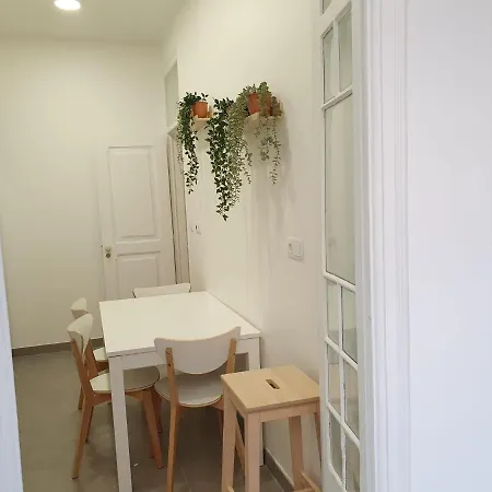 Estrela Charming 2 By Host-point Homestay