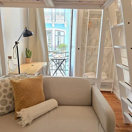 Проживання в сім'ї Estrela Charming 2 By Host-point