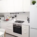 Estrela Charming 2 By Host-point * Lisbona